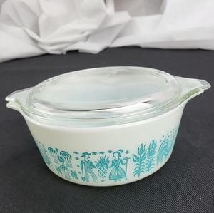 Pyrex 472 Amish Butterprint Blue White Casserole Lidded Dish 1.5 Pint